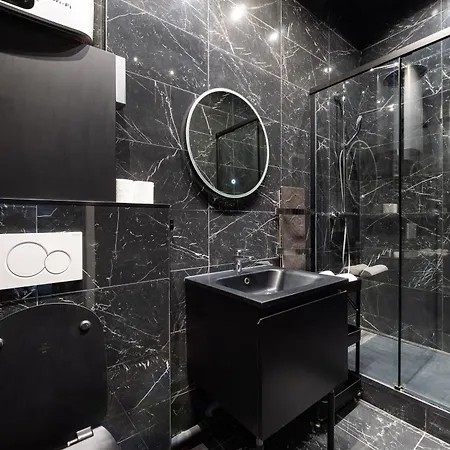 Le Marais L 5br & Ac - Duplex In شقة